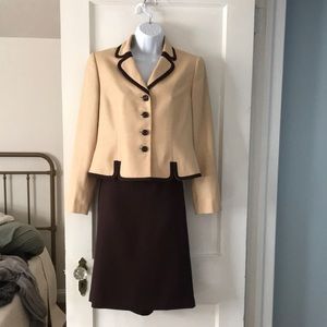 Skirt suit 6P